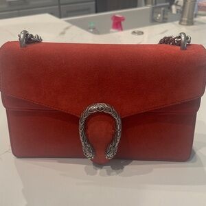Chic Red Suede Shoulder Bag with Silver Accent